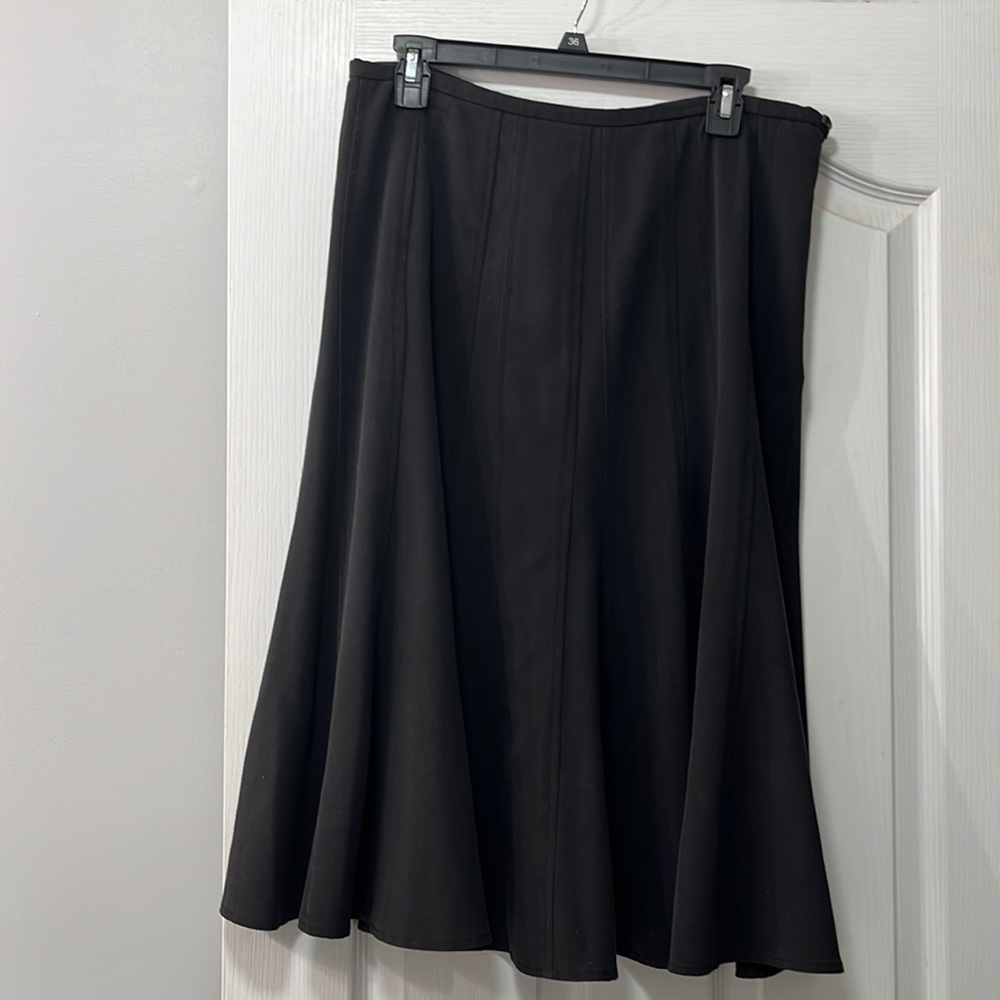 Ladies Black Dress Barm skirt size 10